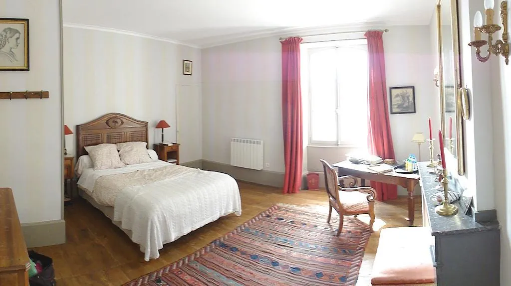 La Demeure Saint Clar Bed and Breakfast